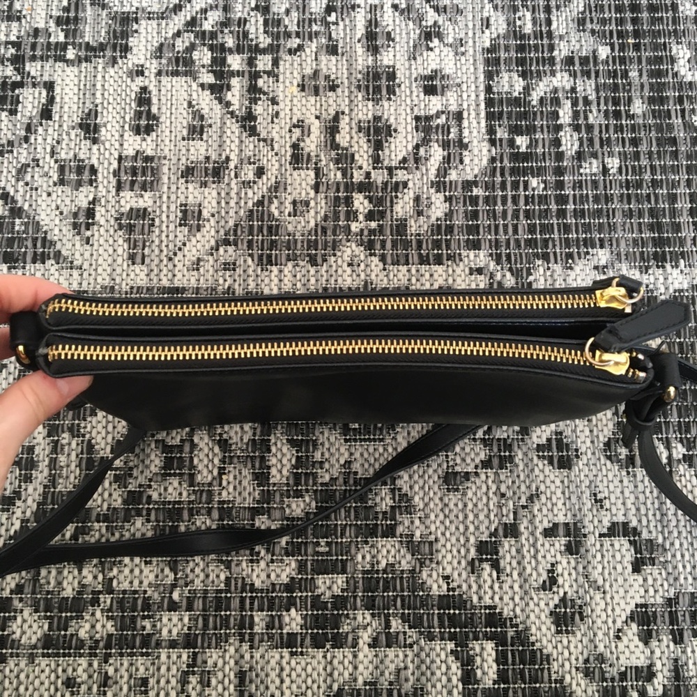 Old Navy | Double Compartment Shoulder Bag | Black